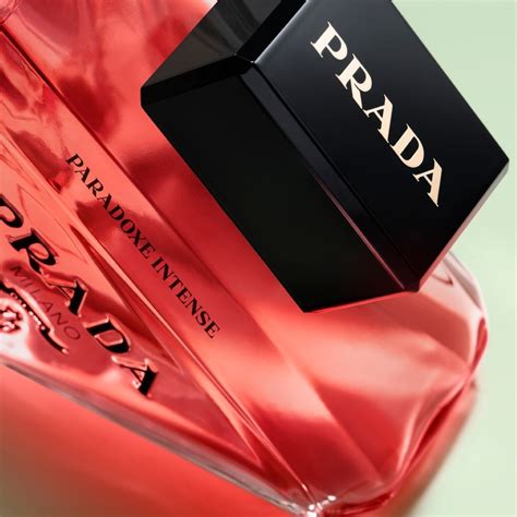 prada nieuwe geur|Prada komt uit met Paradoxe Intens ~ Nieuwe Geuren.